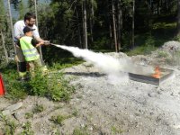 Feuerwehr-Aktionstag für Volksschule und Kindergarten